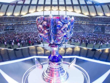 纯粹的KO！15分钟水晶队先锋团一波爆炸 Leyan队轻松收获八胜