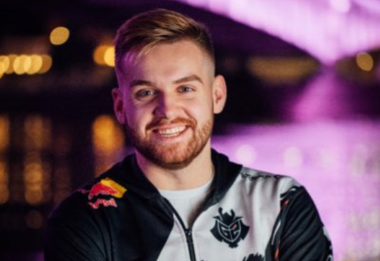 LPL今日首发：yuekai中路对阵Cryin